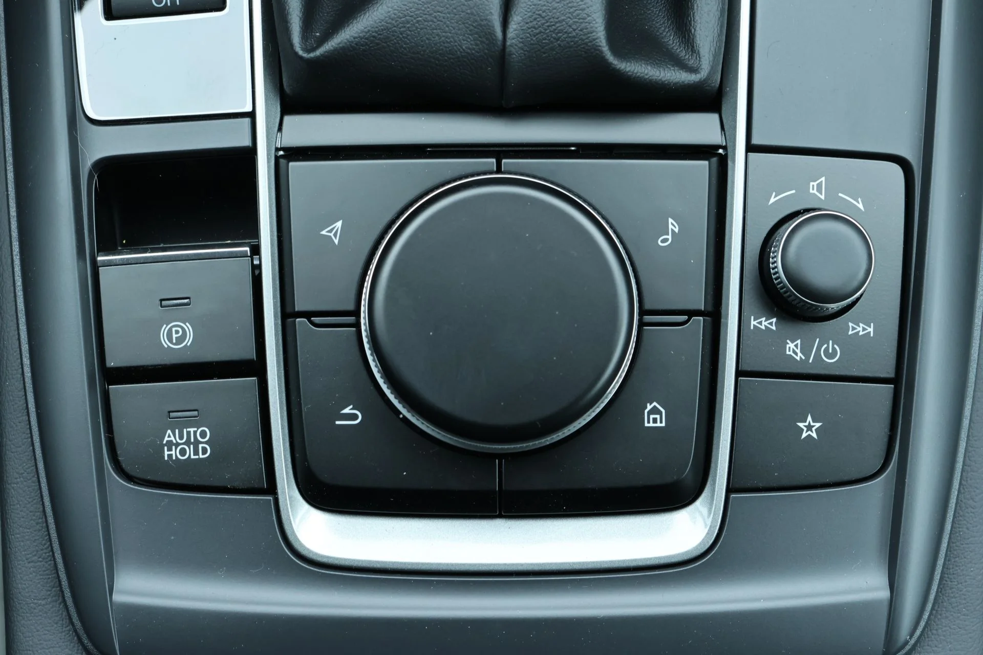 New 2026 Snowflake White Pearl Mazda 2.5 S Aire Edition image 15