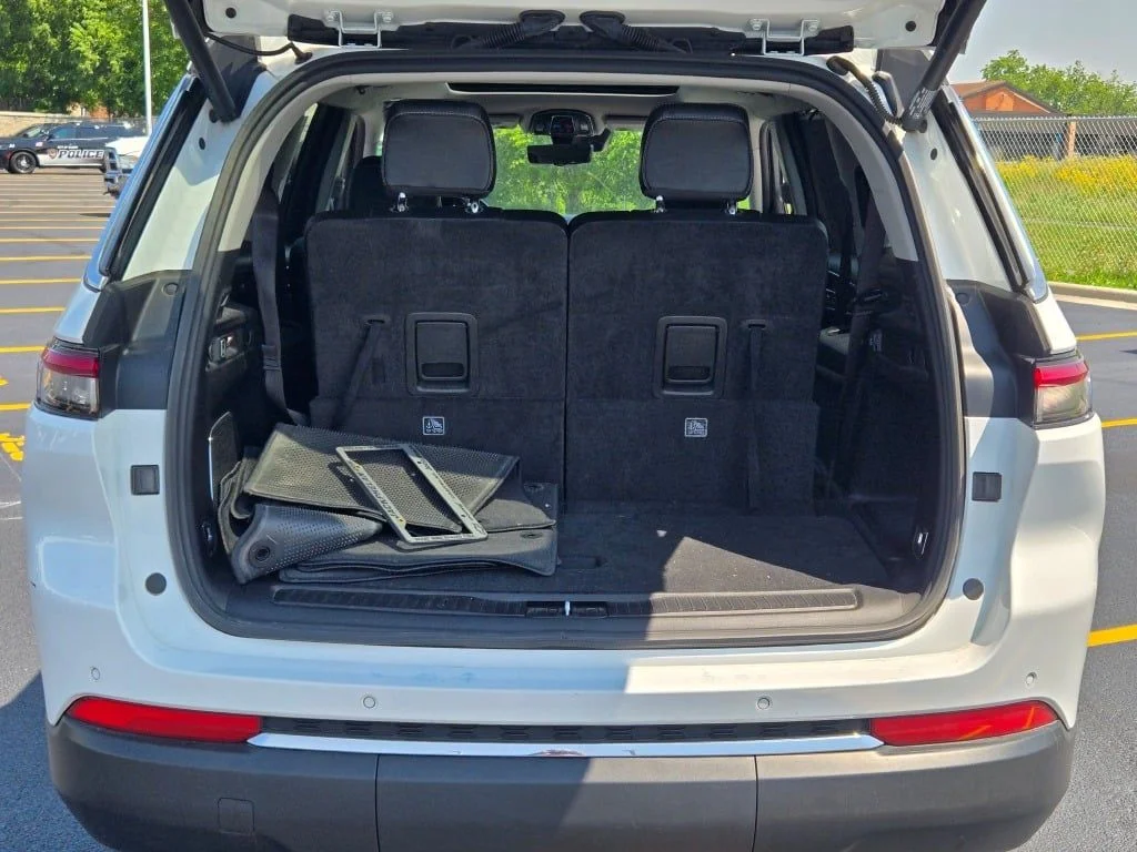 Used 2021 White Jeep Limited image 14