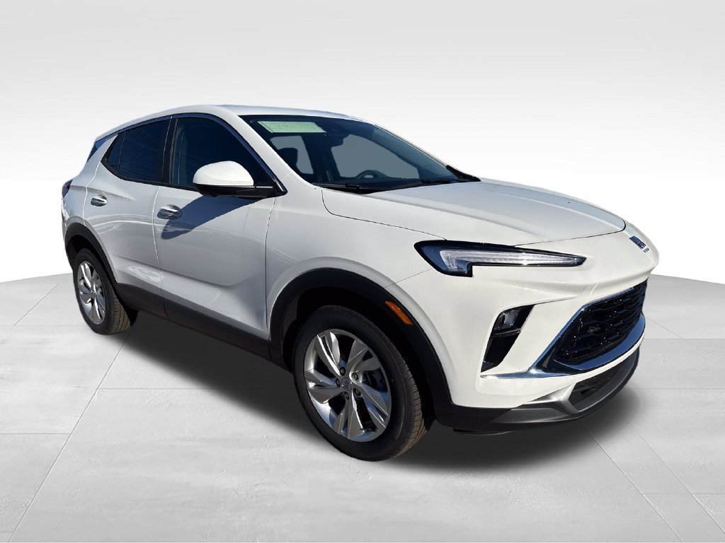 New 2026 Summit White Buick Preferred image 7