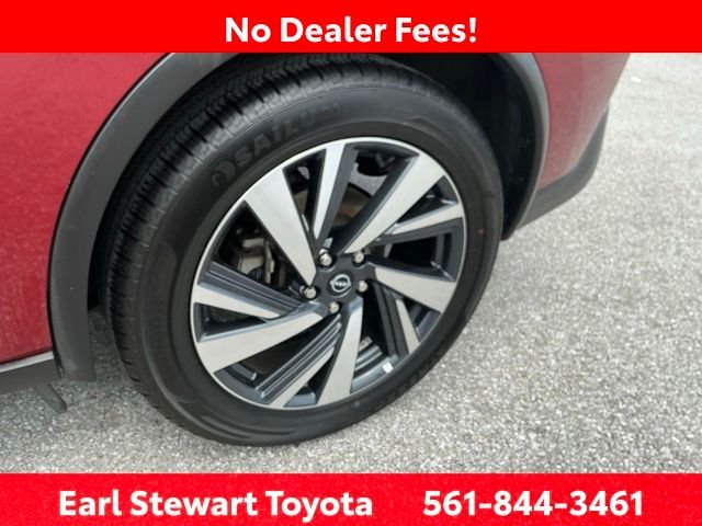 Used 2023 Red Nissan SL image 52