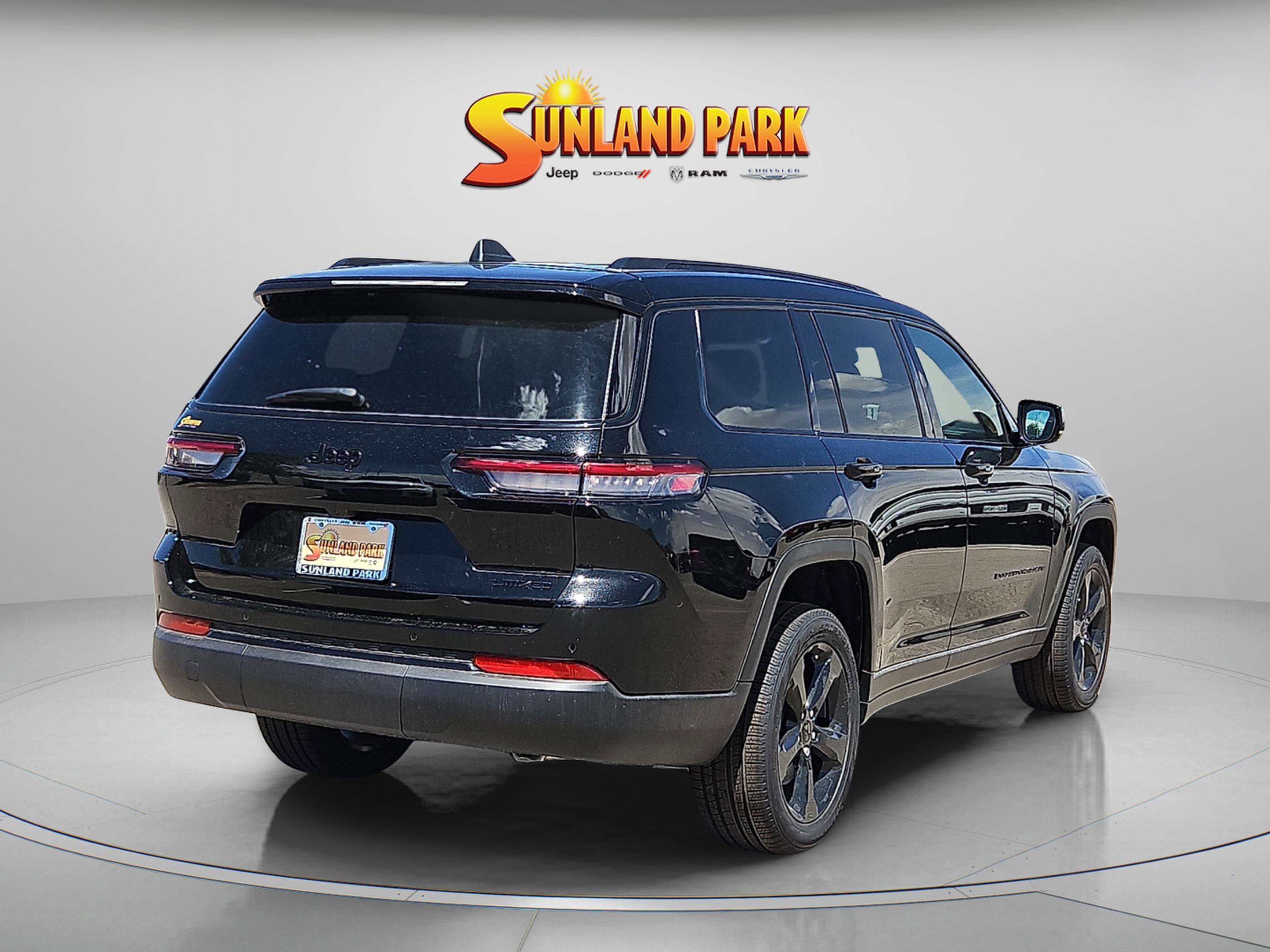 2025 Jeep Grand Cherokee L Limited - Photo 4