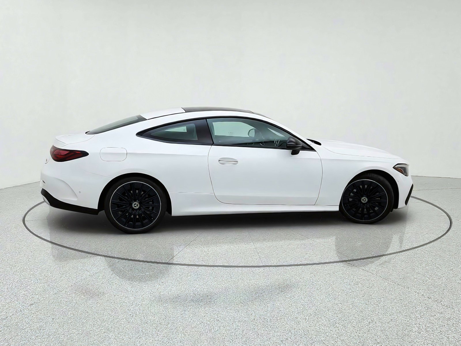 New 2027 Polar White Mercedes-Benz CLE 450 4MATIC® Coupe image 32