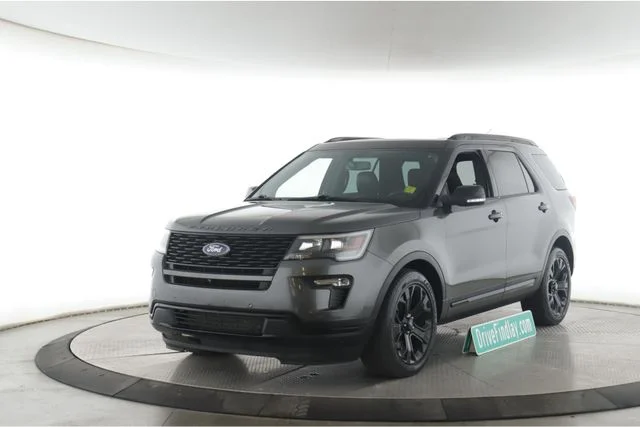 Used 2019 Gray Ford Sport image 32