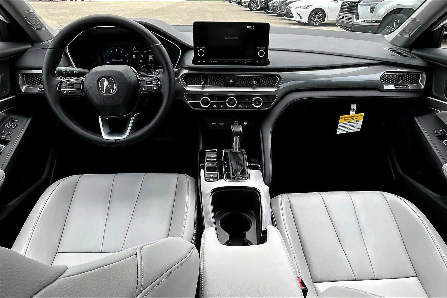Used 2025 Platinum White Pearl Acura  image 5