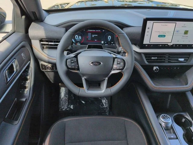 New 2026 Agate Black Metallic Ford Tremor® image 16