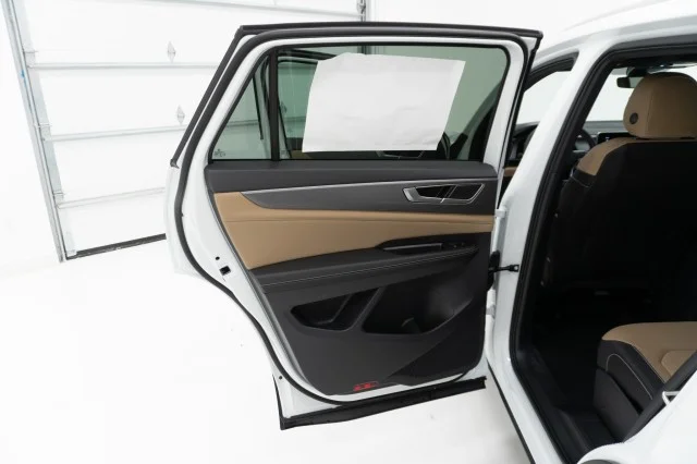 2026 Volkswagen Atlas Cross Sport SE - Photo 17
