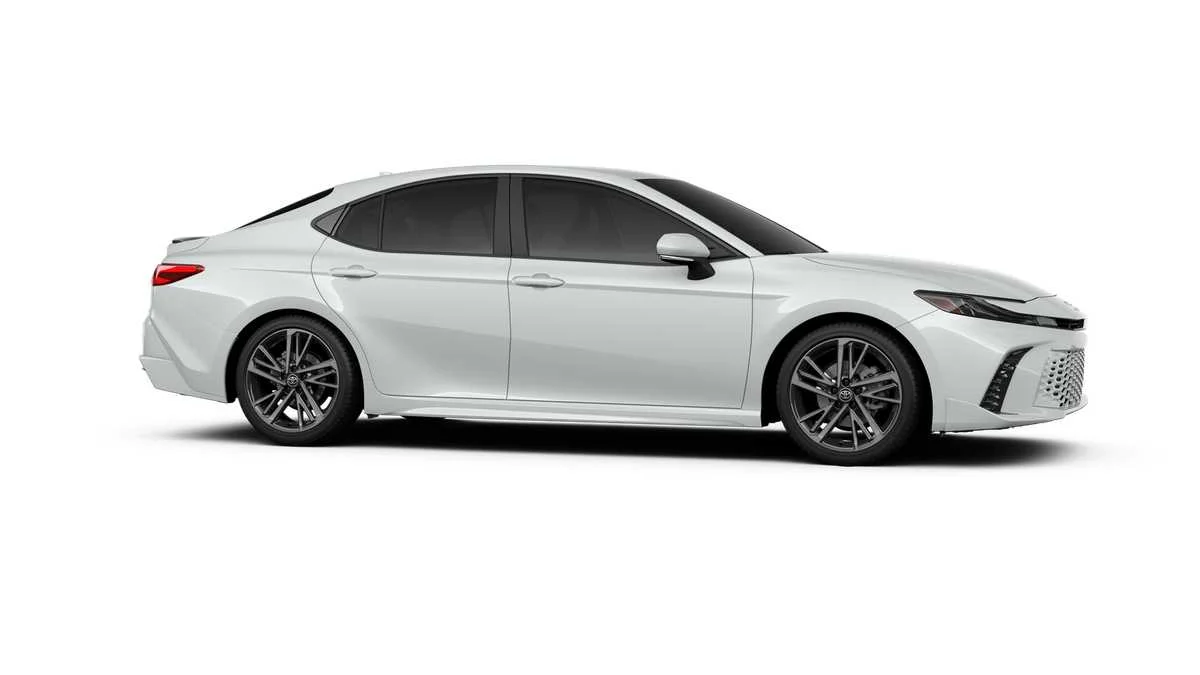 New 2026 Wind Chill Pearl <sup>1</sup> Toyota  XSE image 38
