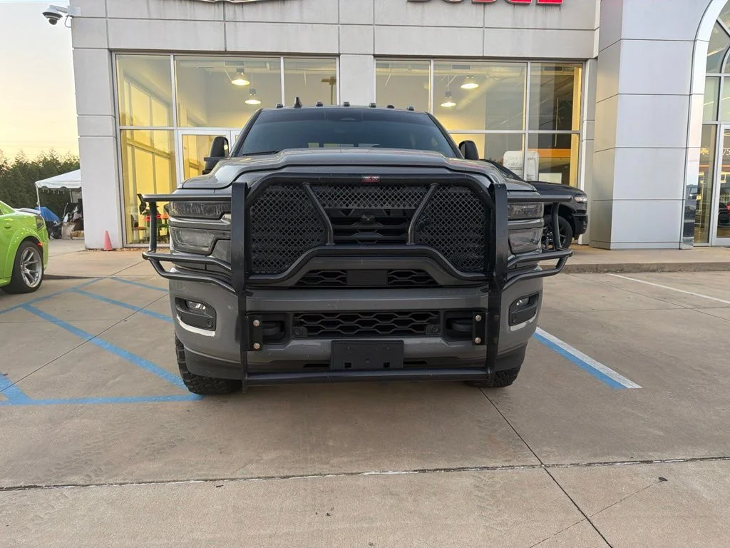 Used 2025 White Ram Big Horn image 3
