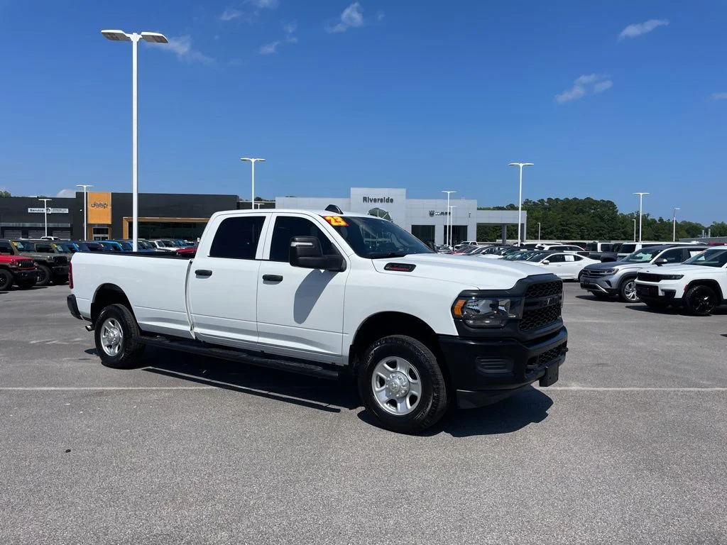 2023 RAM 2500 Tradesman 4X4 Crew Cab LWB's photo