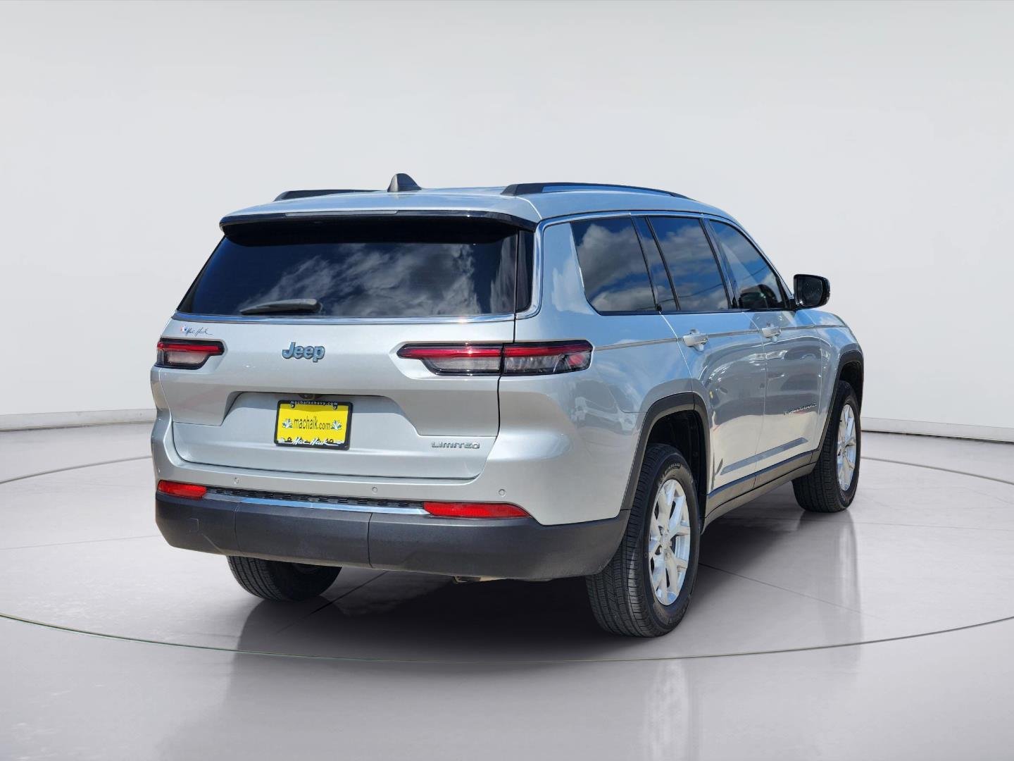 2023 Jeep Grand Cherokee L photo 5 of 35