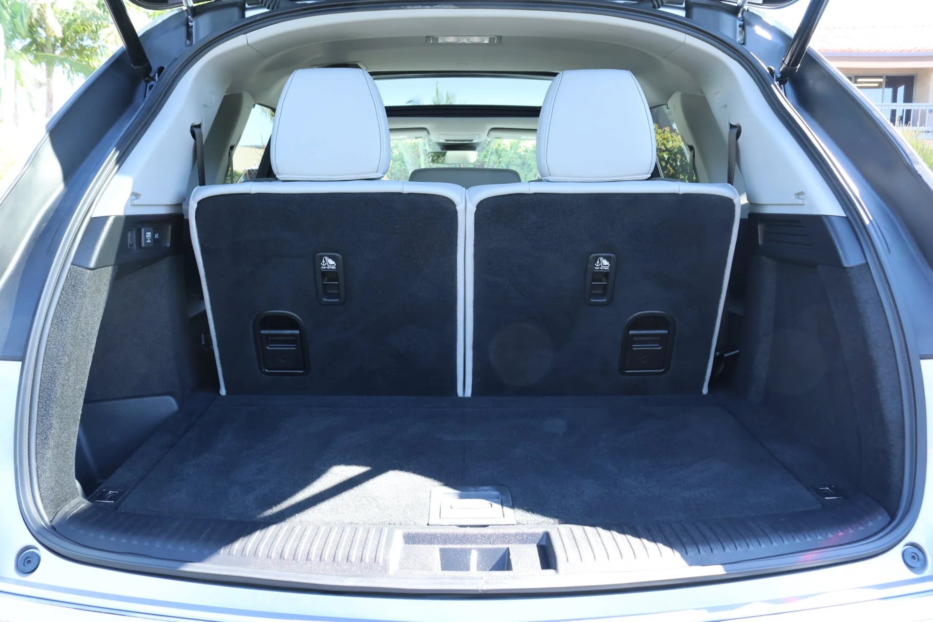 Certified Used 2026 Solar Silver Metallic Acura with Technology Package image 49