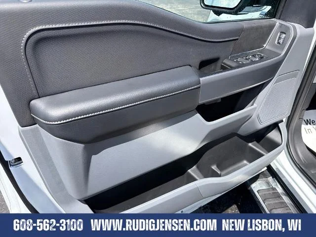 New 2026 Oxford White Ford XLT image 45