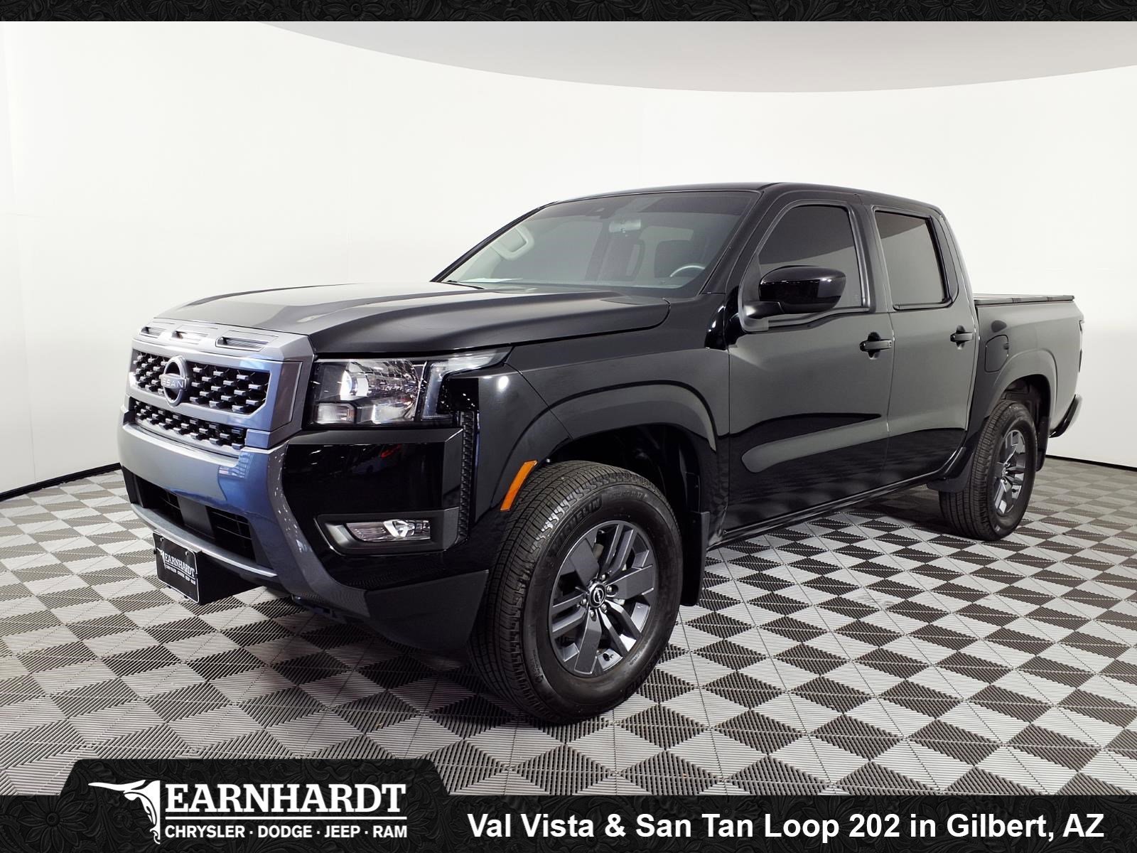 2025 Nissan Frontier SV Crew Cab 4X4 SWB's photo