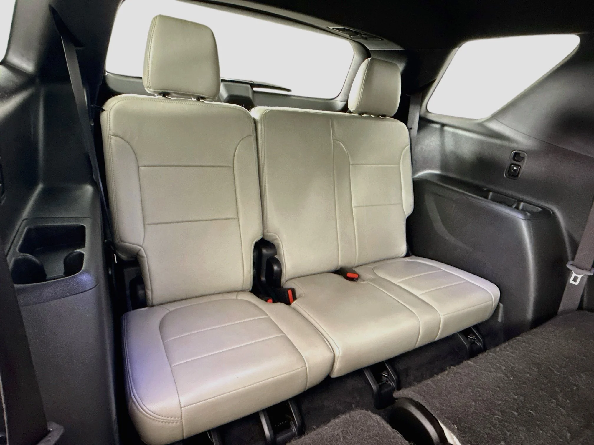 Used 2023 Sterling Gray Metallic Chevrolet LS image 28