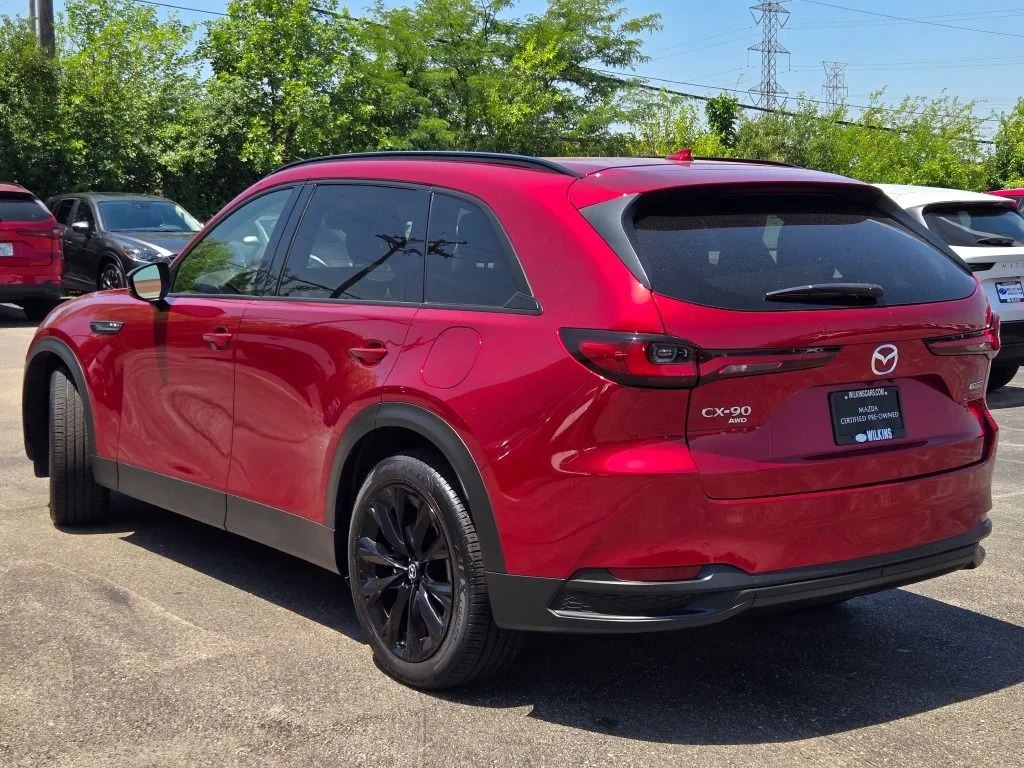 Used 2025 Red Crystal Mazda 3.3 Turbo Premium image 16