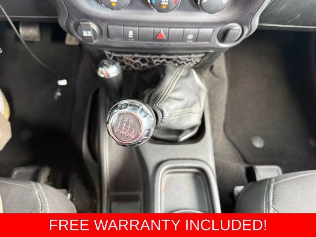 Used 2015 Green Jeep Rubicon image 22