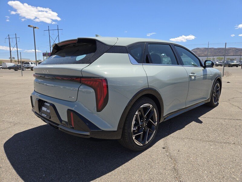 New 2026 Morning Haze Kia GT-Line image 3