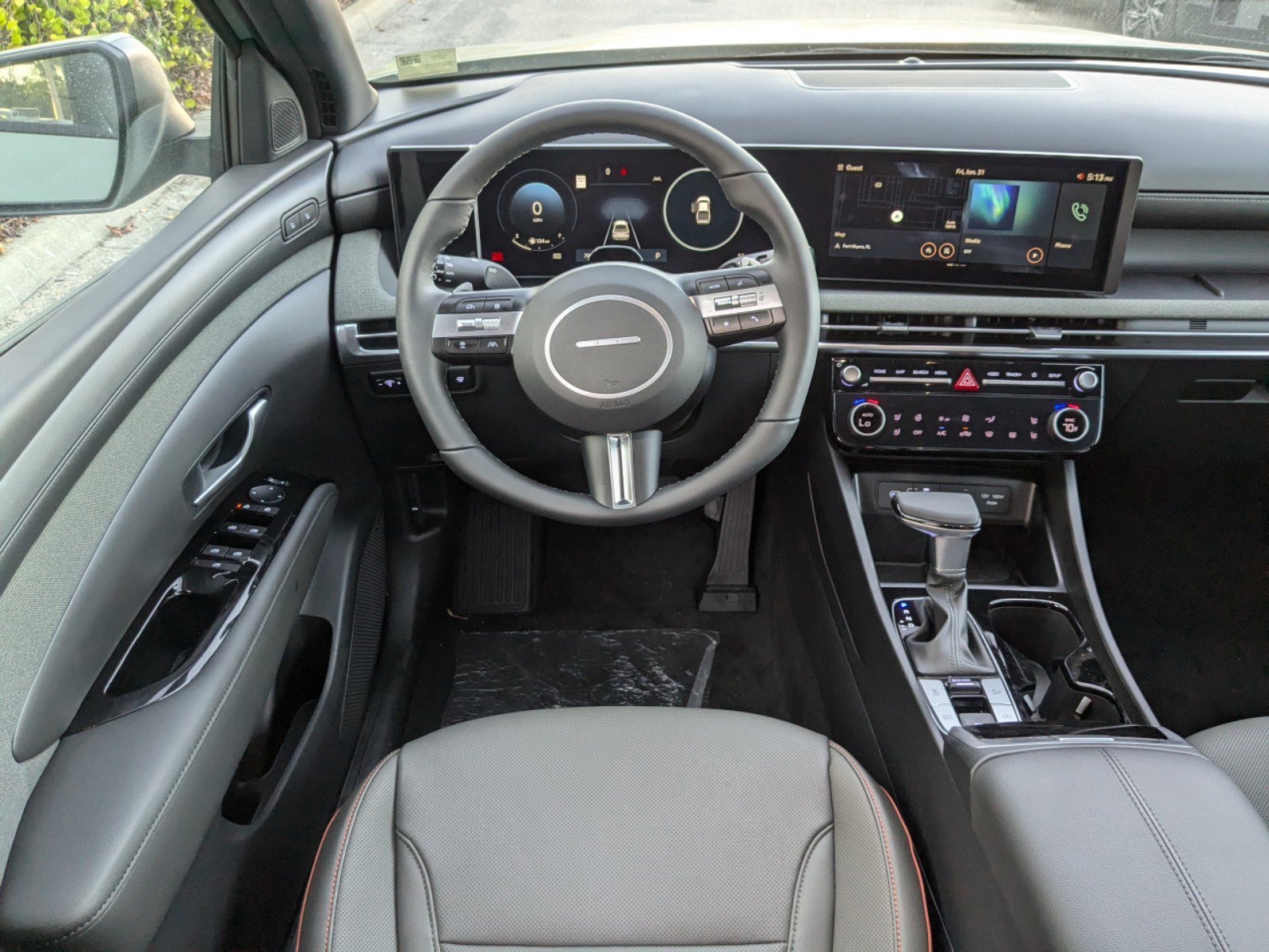 2025 Hyundai Santa Cruz Limited - Photo 47