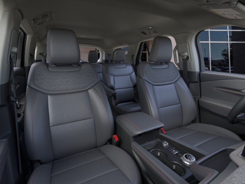 New 2026 Space White Metallic Ford Active image 10