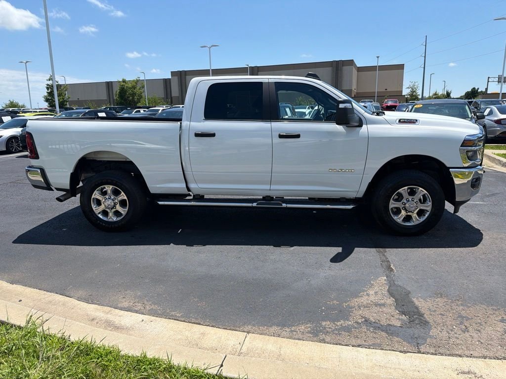 Used 2025 White Ram Big Horn image 8