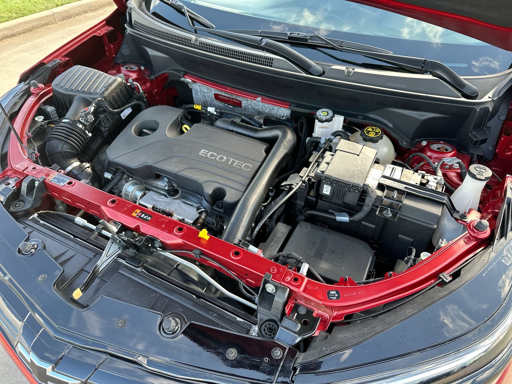 Used 2022 Cherry Red Tintcoat Chevrolet RS image 24