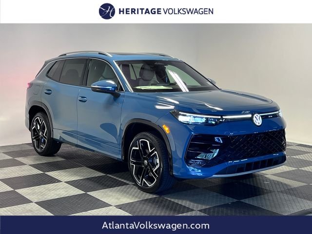 Blue 2026 Volkswagen Tiguan SUV / Crossover All-Wheel Drive