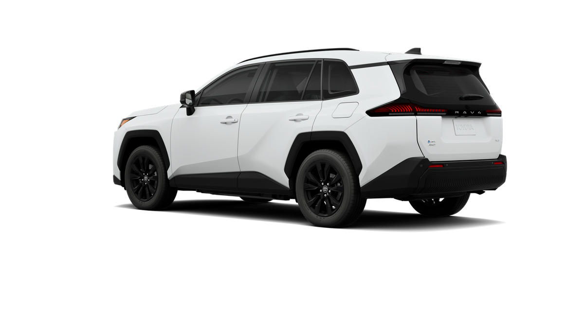 New 2026 Ice Cap Toyota XLE Premium image 6