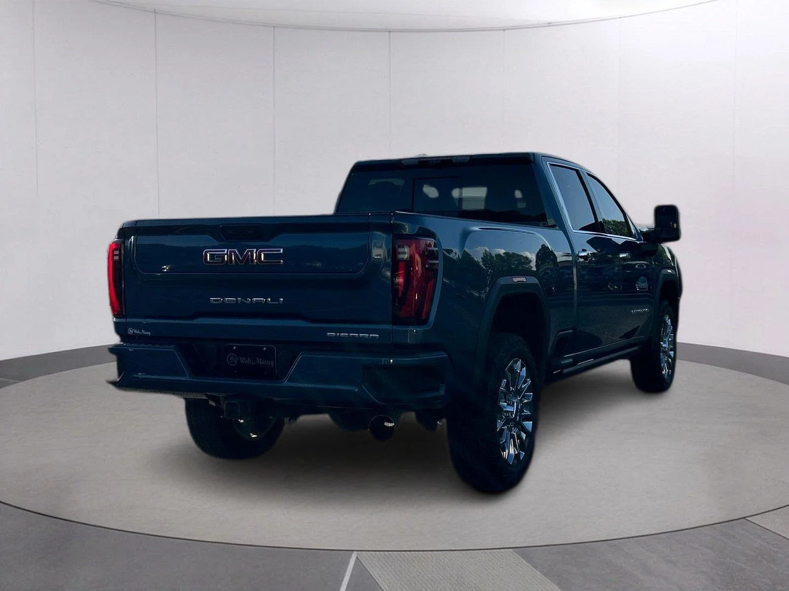 Used 2025 Downpour Metallic GMC Denali image 6