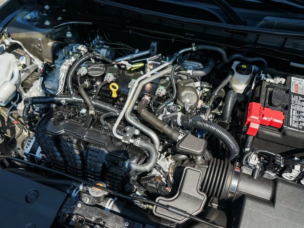 New 2026 Gun Metallic Nissan 2.5 SV image 7