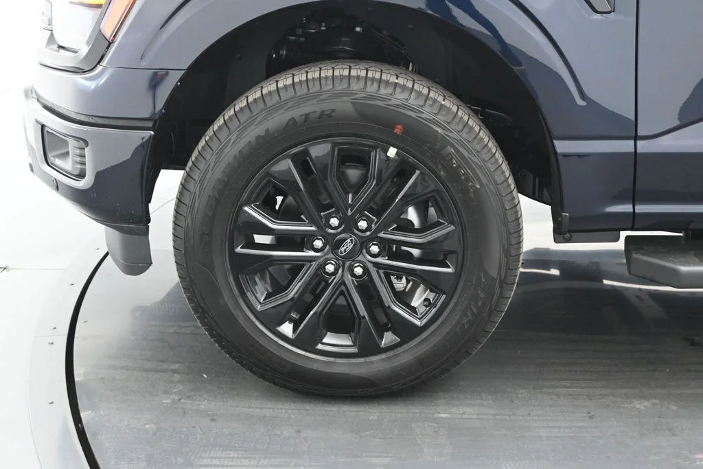 New 2026 Antimatter Blue Metallic Ford XLT image 23