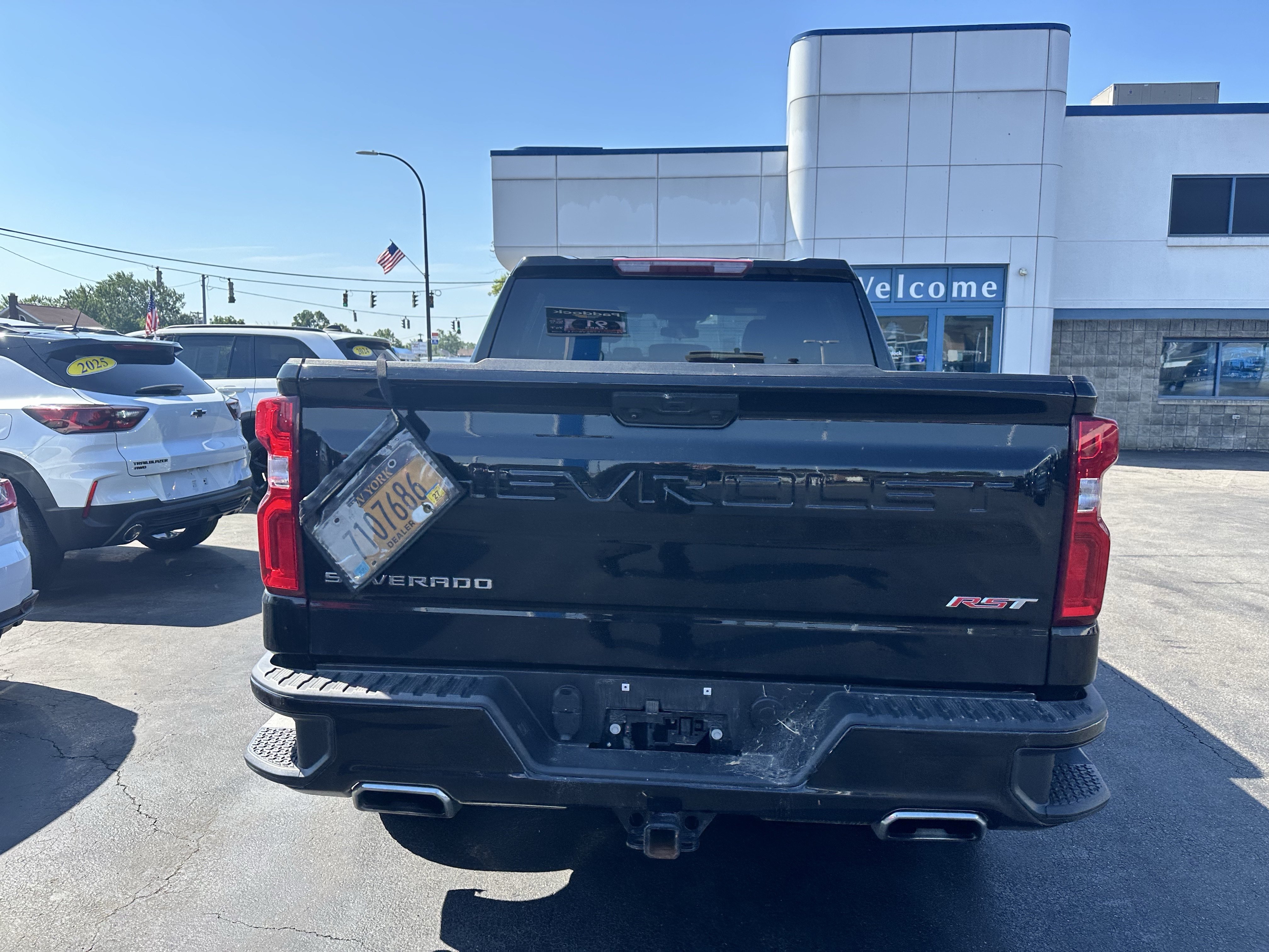 Used 2023 Black Chevrolet RST image 7