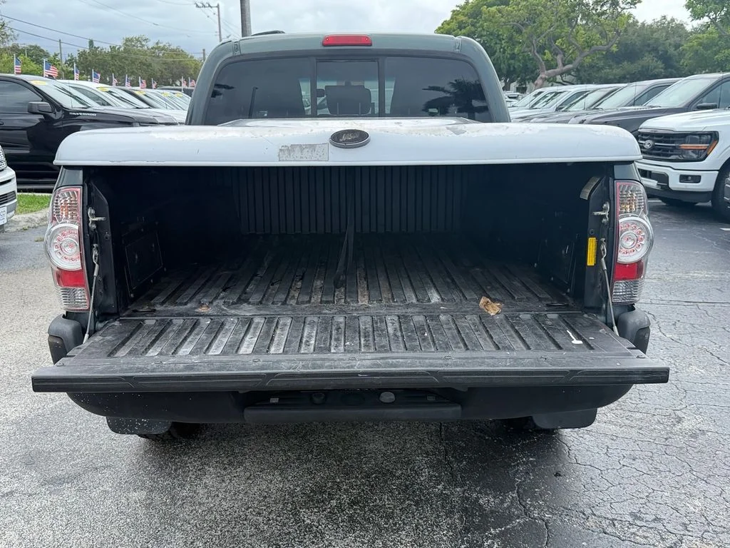 Used 2011 Gray Toyota PreRunner image 14