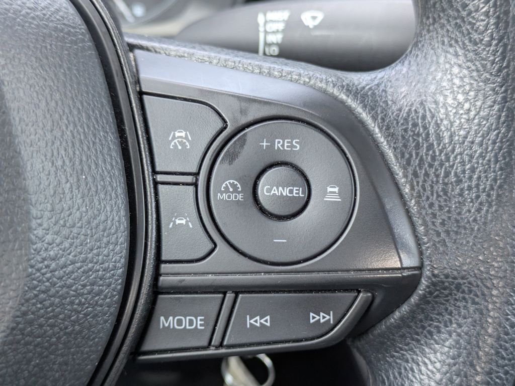 Used 2025 White Toyota LE image 24