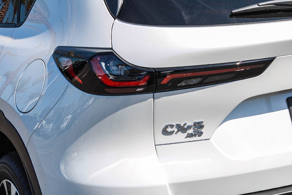 New 2026 Rhodium White Metallic Mazda 2.5 S Preferred AWD image 7