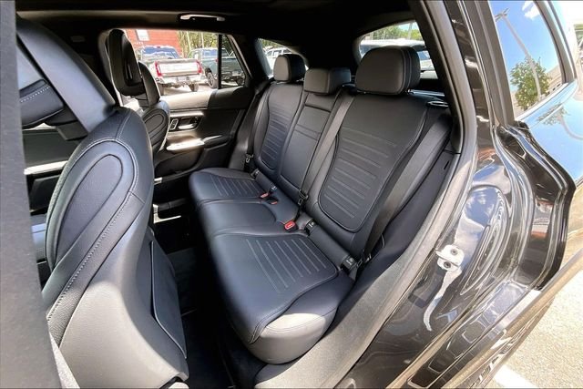 Used 2026 Gray Mercedes-Benz GLC 300 image 19