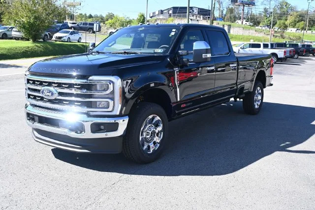 2027 Ford Super Duty F-350® King Ranch®