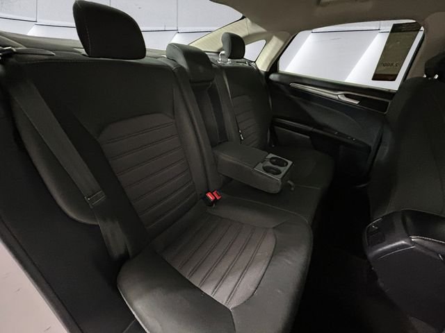 Used 2020 White Ford SE image 16
