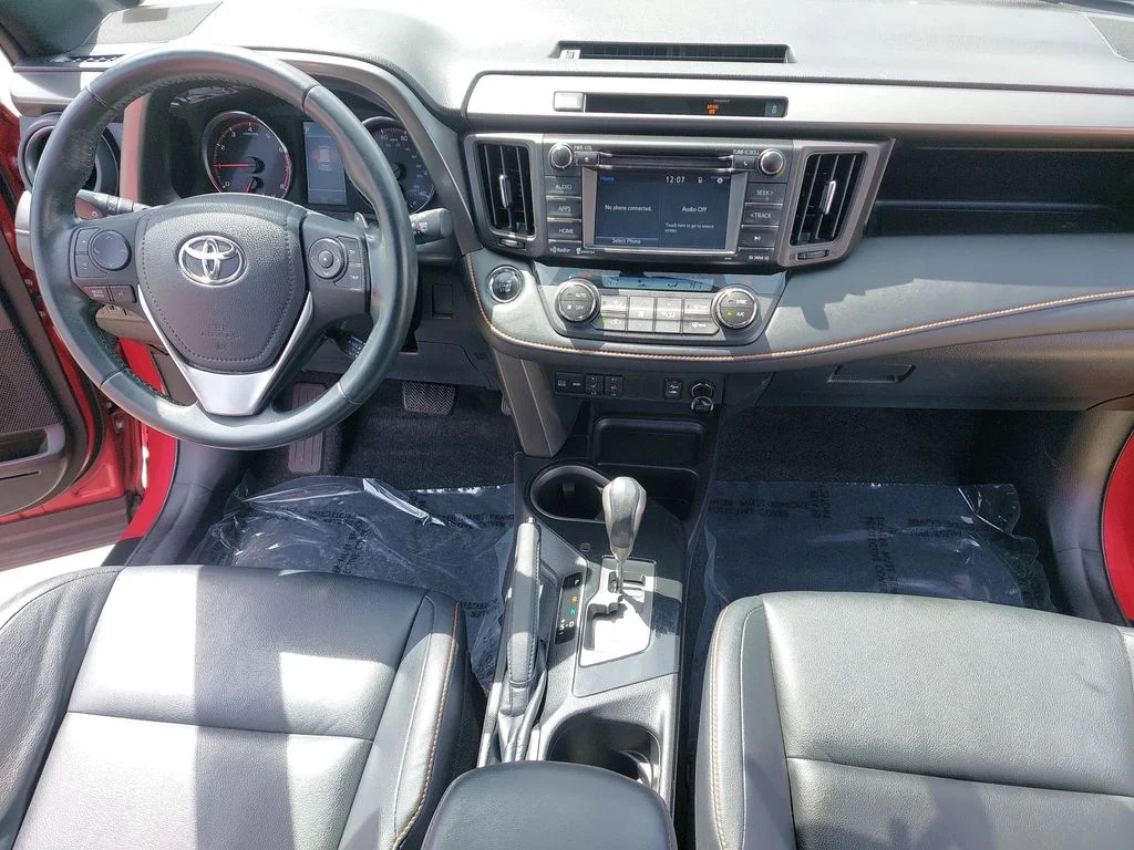 Used 2016 Red Toyota SE image 9