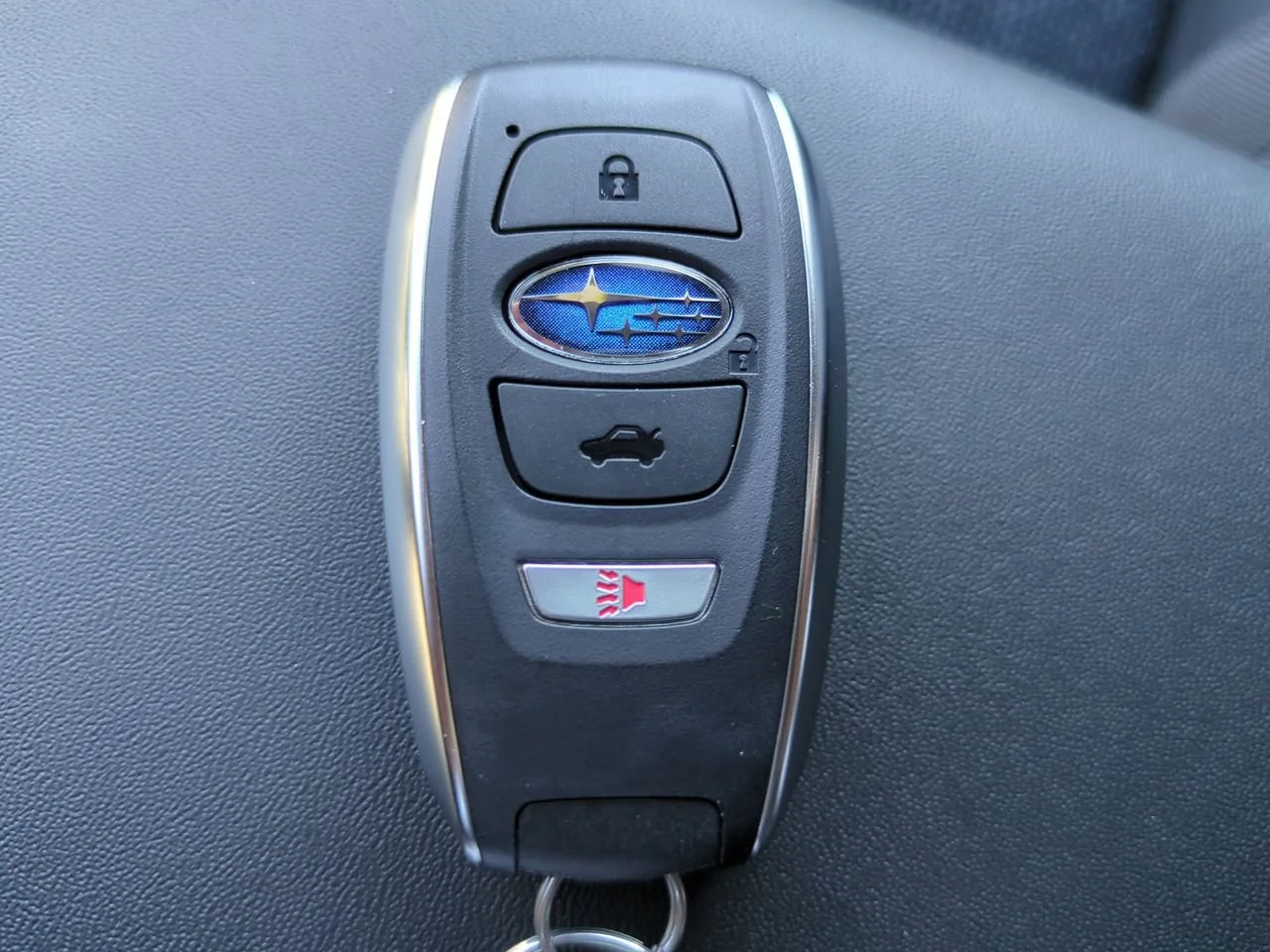 Used 2026 River Rock Pearl Subaru Premium image 8