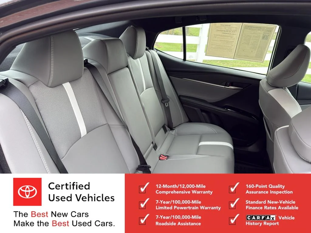 2026 Toyota Camry SE - Photo 15