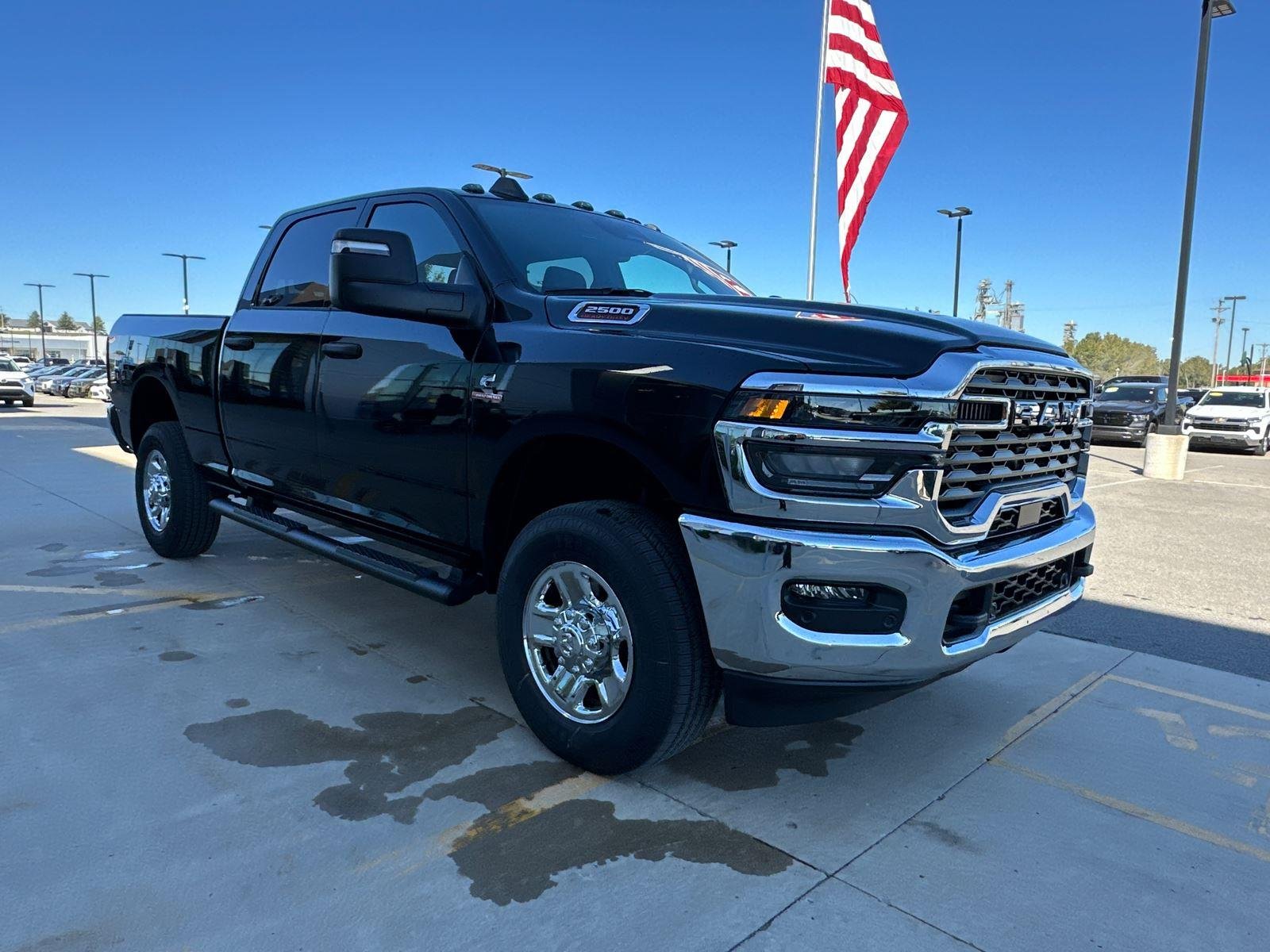 2026 RAM 2500 Tradesman - Photo 6