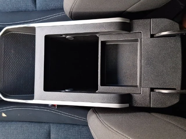 Used 2025 Black GMC Elevation image 25