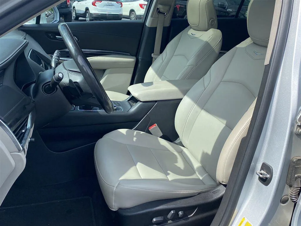 Used 2019 Radiant Silver Metallic Cadillac AWD Luxury image 2