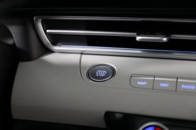 2025 Hyundai Elantra Limited - Photo 44