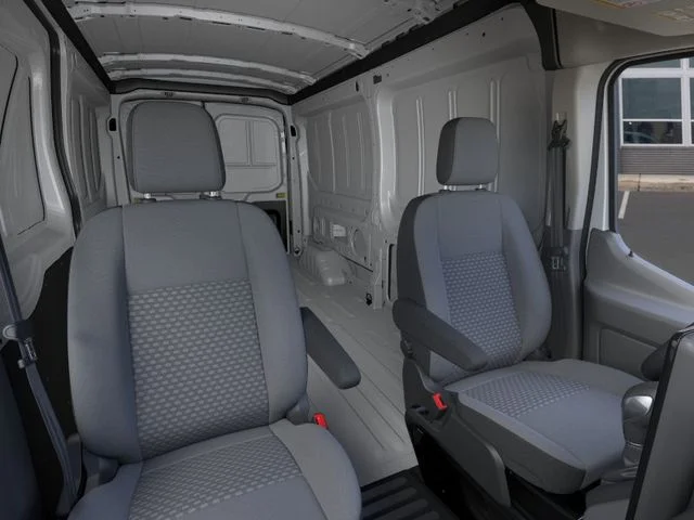 New 2026 Oxford White Ford Base image 10