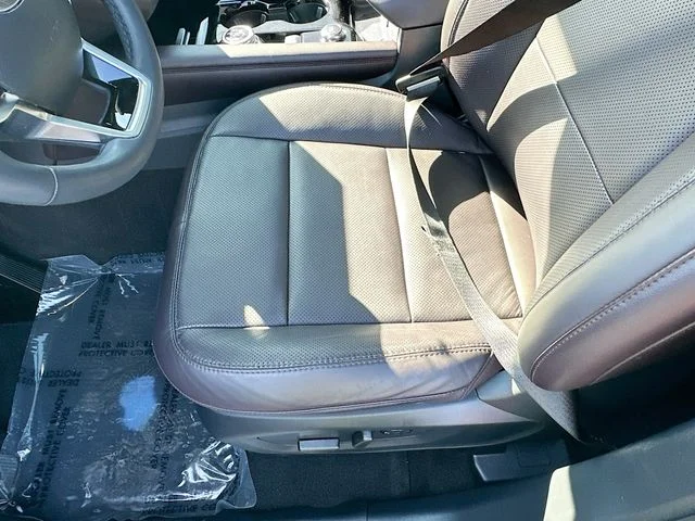 2025 Ford Explorer Platinum - Photo 20