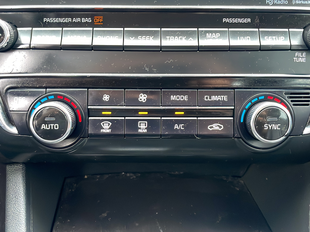 Used 2016 Gray Kia EX image 30