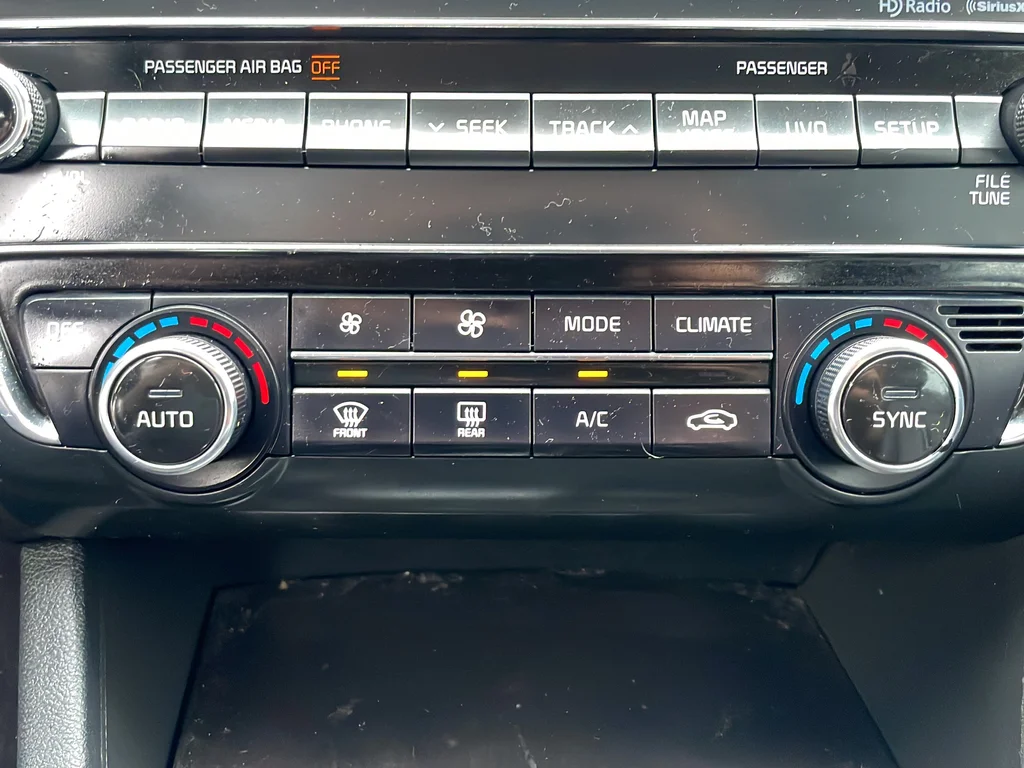 Used 2016 Gray Kia EX image 30