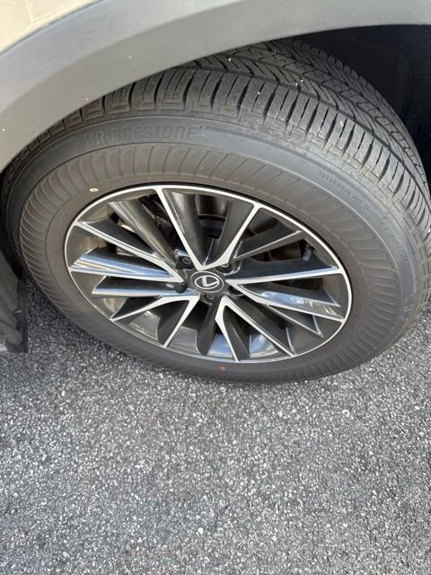 Used 2024 Silver Lexus 350 Premium image 2
