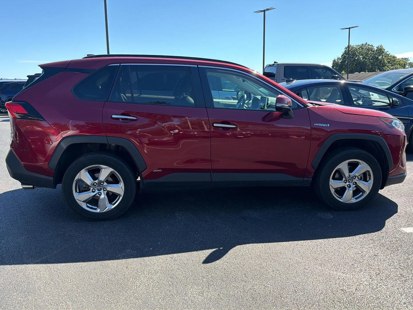 Used 2020 Ruby Flare Pearl Toyota Limited image 4